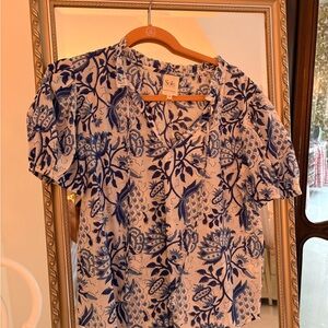Sole cotton self Blue and white print blouse M